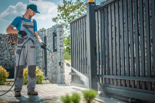 Best Sidewalk and Walkway Pressure Cleaning in Mount Pleasant, WI